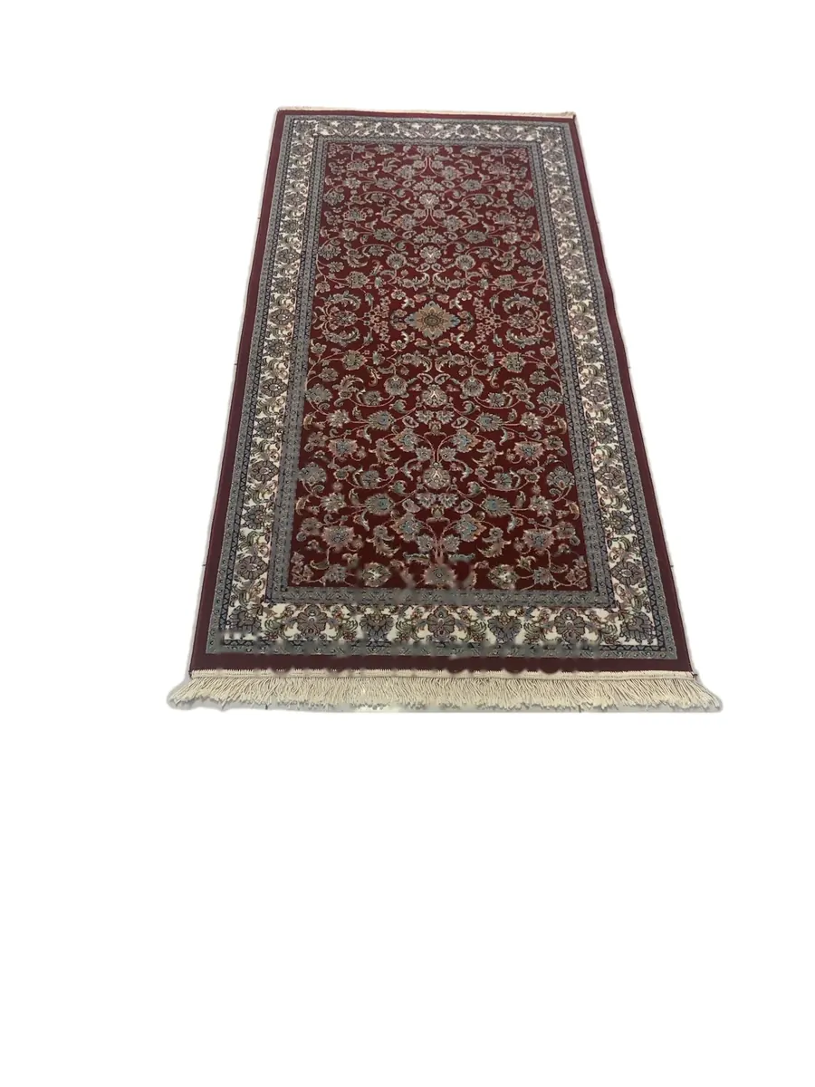 Floral maroon machine-made rug